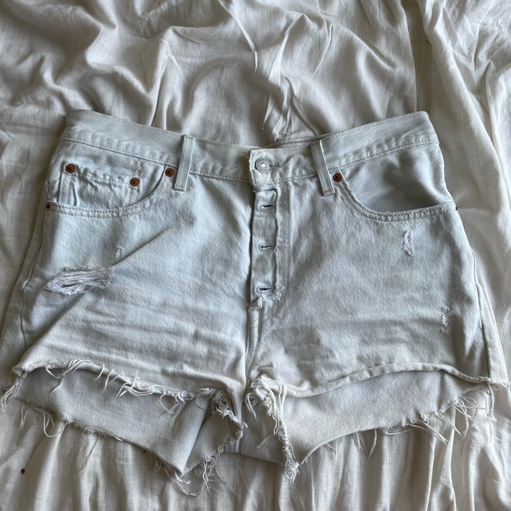 Levi shorts